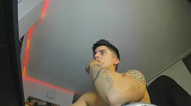 charlie hotxxx online show from 03.23.25