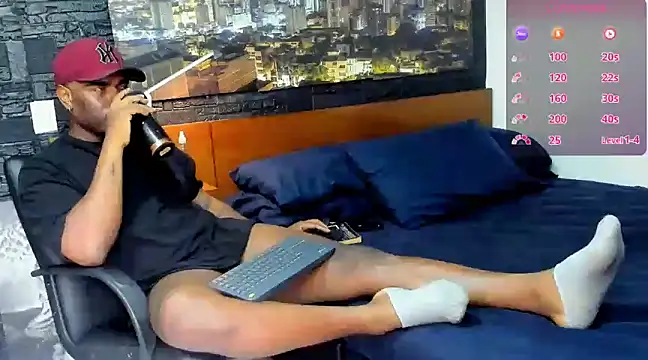 thomas santtos1 online show from 02.22.25
