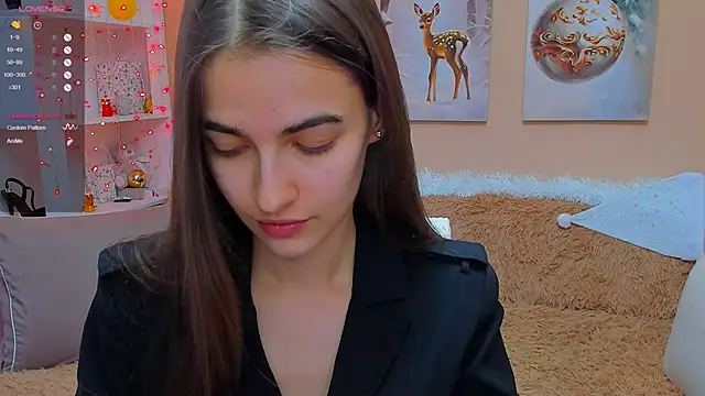 Snapshot of AstoriyaNight chatting on 01.26.25 AstoriyaNight online show from 01.26.25