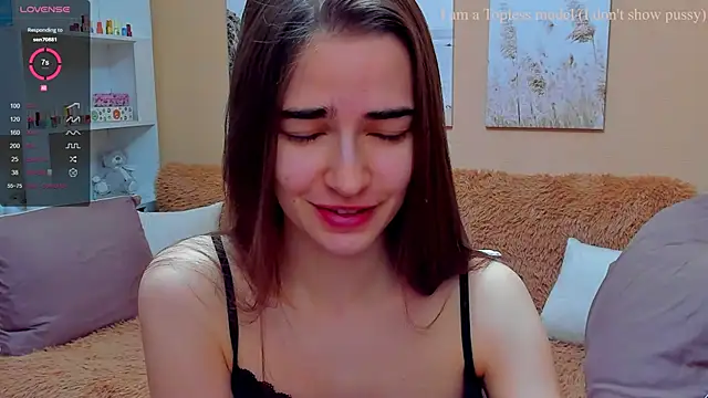 Snapshot of AstoriyaNight chatting on 03.01.25 AstoriyaNight online show from 03.01.25