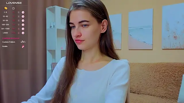 Snapshot of AstoriyaNight chatting on 09.26.25 AstoriyaNight online show from 09.26.25