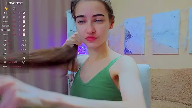 Snapshot of AstoriyaNight chatting on 11.06.25 AstoriyaNight online show from 11.06.25