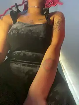 Cherrytowild online show from 03.07.25