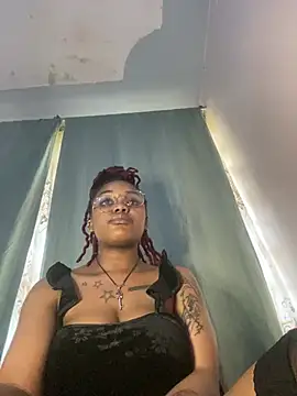 Cherrytowild online show from 03.07.25