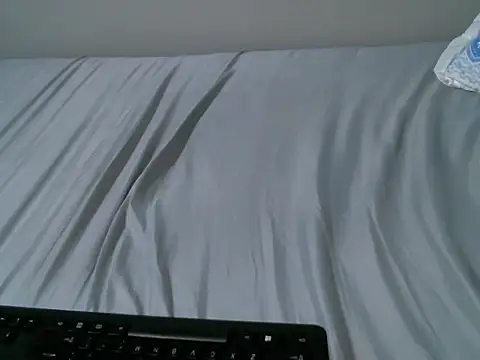 femaqueen online show from 11.18.25