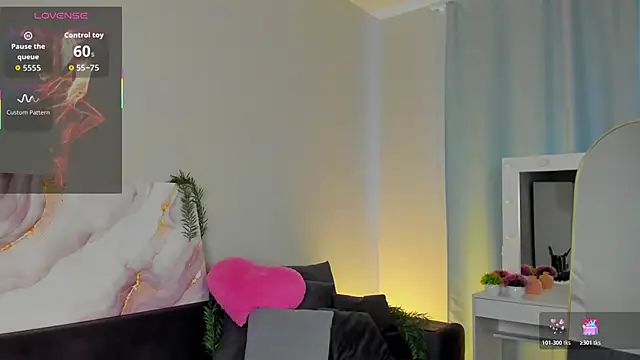 Naomi B1ack online show from 04.14.26