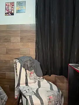 izumikarol online show from 04.14.26