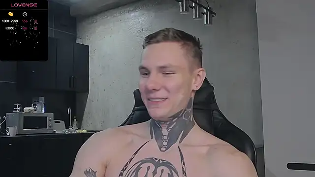 Snapshot of Lechery_boy chatting on 12.24.24 Lechery boy online show from 12.24.24