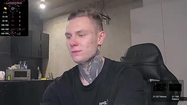 Snapshot of Lechery_boy chatting on 01.25.25 Lechery boy online show from 01.25.25