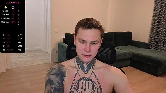 Snapshot of Lechery_boy chatting on 10.07.25 Lechery boy online show from 10.07.25