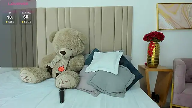 Snapshot of izadii chatting on 03.04.25 izadii online show from 03.04.25