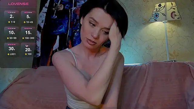 Snapshot of JamieAomi chatting on 01.27.25 JamieAomi online show from 01.27.25