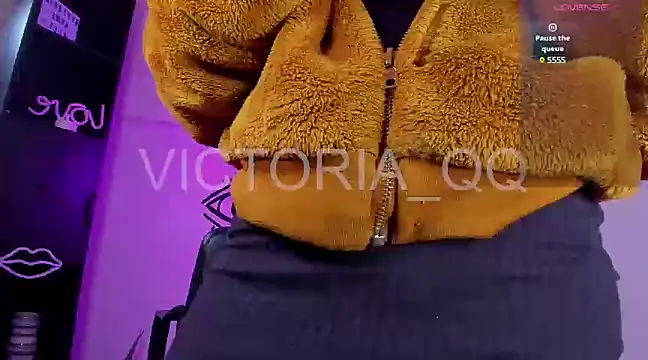 victoria qq online show from 12.01.24