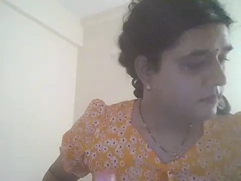 sexyindianbitchlilly online show from 05.11.26