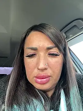 Snapshot of RuslanaXX chatting on 02.28.26 RuslanaXX online show from 02.28.26