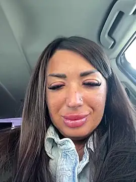 Snapshot of RuslanaXX chatting on 03.02.26 RuslanaXX online show from 03.02.26