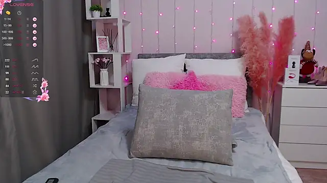 PornoGirlX online show from 02.04.25