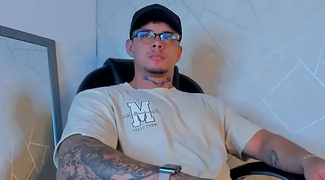 NoahhBrown online show from 02.19.25