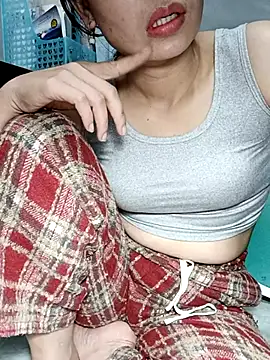 Blythe 69 online show from 03.12.25