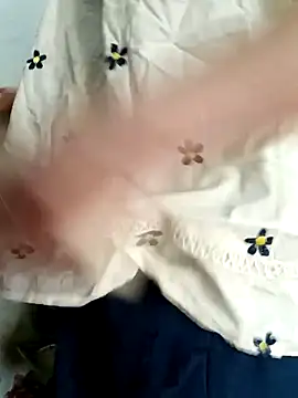 Blythe 69 online show from 09.24.25