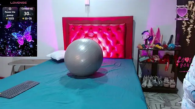 cleopatraa online show from 01.25.25