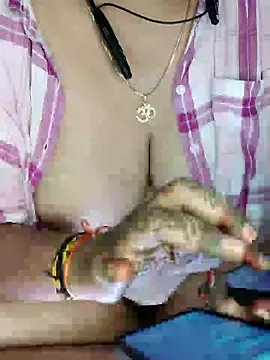 Snapshot of Sona_sonam chatting on 02.12.25 Sona sonam online show from 02.12.25