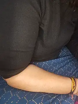 Snapshot of Sona_sonam chatting on 02.17.25 Sona sonam online show from 02.17.25