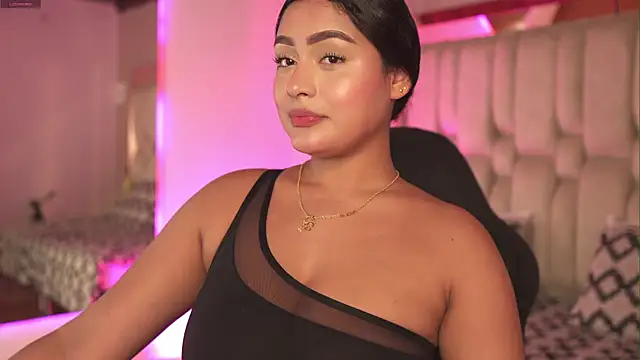 Snapshot of Kleverly_Manson1 chatting on 11.24.25 Kleverly Manson1 online show from 11.24.25