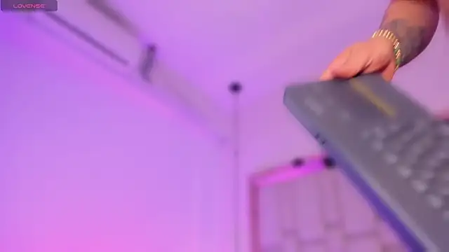 Kleverly Manson1 online show from 03.13.26