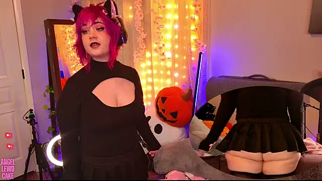 Angel-Lewd-Cake online show from 09.11.25