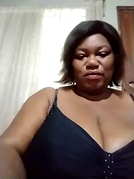 MATUREBUSSTY online show from 10.30.25