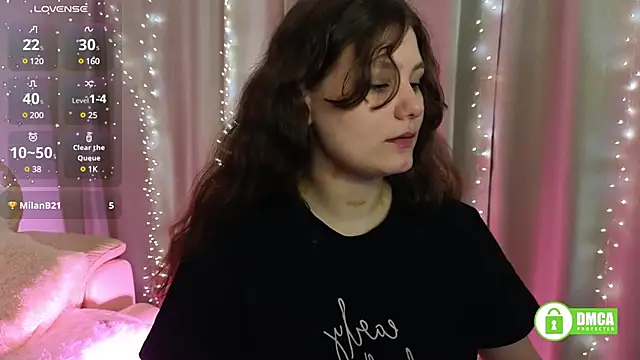 Snapshot of Charlotte_wow chatting on 03.03.25 Charlotte wow online show from 03.03.25