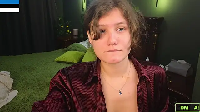 Snapshot of Charlotte_wow chatting on 10.30.25 Charlotte wow online show from 10.30.25