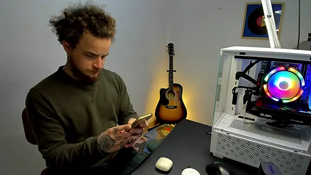 layneinchains online show from 12.22.25