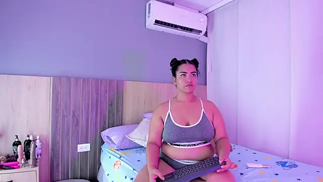 hannnasmith online show from 09.23.25