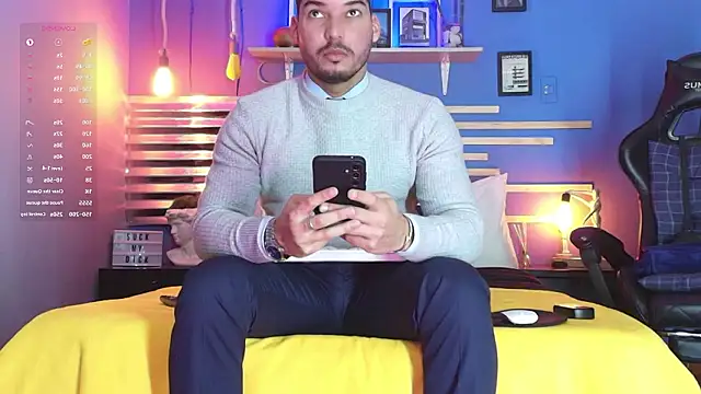 Snapshot of HenryBenso chatting on 12.07.24 HenryBenso online show from 12.07.24