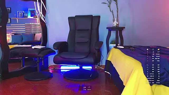 Snapshot of HenryBenso chatting on 01.14.25 HenryBenso online show from 01.14.25