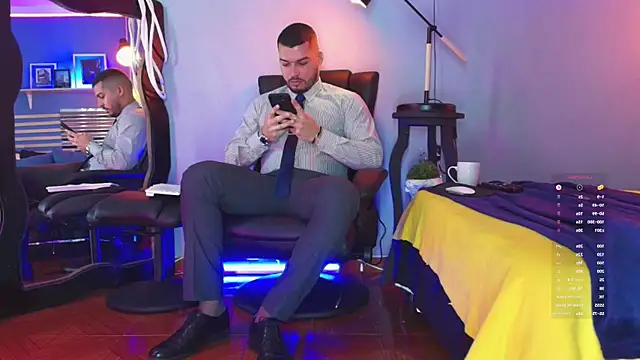 Snapshot of HenryBenso chatting on 02.06.25 HenryBenso online show from 02.06.25