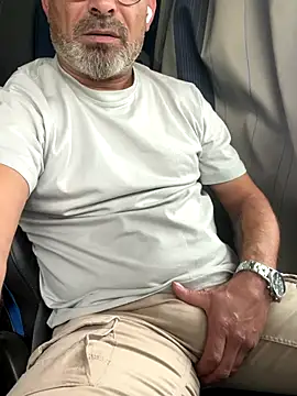 Snapshot of dzhakar chatting on 10.06.25 dzhakar online show from 10.06.25