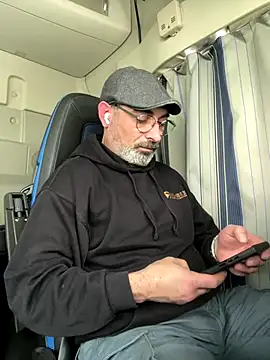 Snapshot of dzhakar chatting on 01.07.26 dzhakar online show from 01.07.26