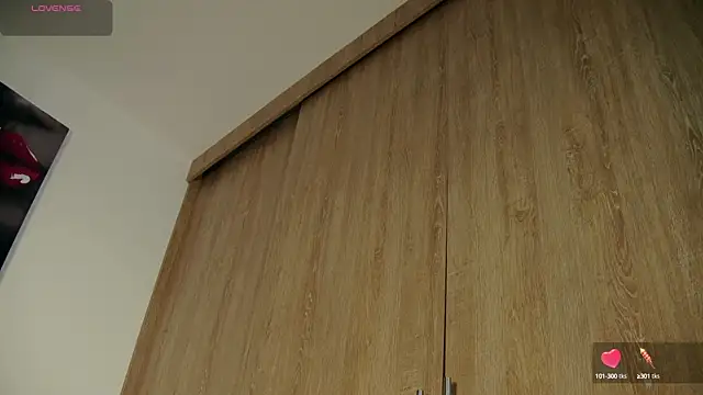 aidaadams online show from 09.18.25