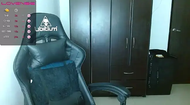 Snapshot of natashasmithe chatting on 01.07.25 natashasmithe online show from 01.07.25