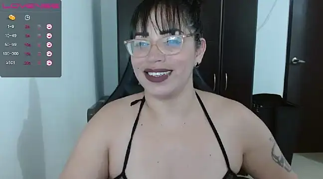 Snapshot of natashasmithe chatting on 01.07.25 natashasmithe online show from 01.07.25