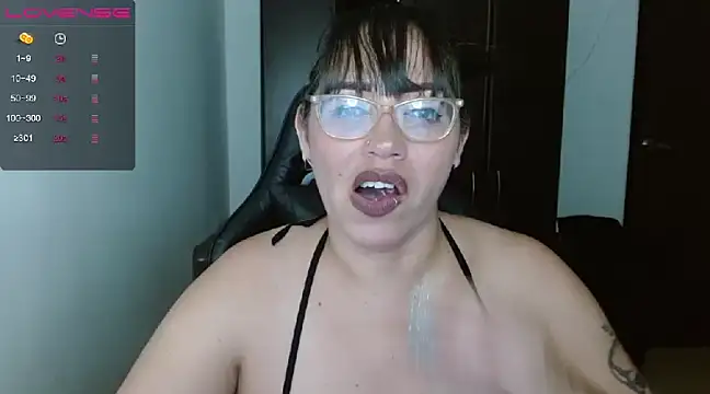 Snapshot of natashasmithe chatting on 01.07.25 natashasmithe online show from 01.07.25