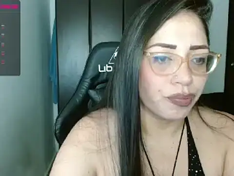 Snapshot of natashasmithe chatting on 01.31.25 natashasmithe online show from 01.31.25