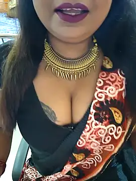 Snapshot of YR-SHIVANI chatting on 02.14.26 YR-SHIVANI online show from 02.14.26