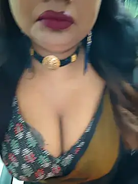 Snapshot of YR-SHIVANI chatting on 02.23.26 YR-SHIVANI online show from 02.23.26