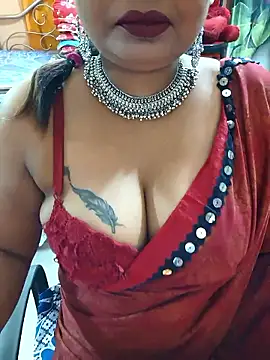 Snapshot of YR-SHIVANI chatting on 03.17.26 YR-SHIVANI online show from 03.17.26