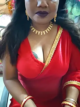 Snapshot of YR-SHIVANI chatting on 04.02.26 YR-SHIVANI online show from 04.02.26