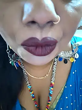 Snapshot of YR-SHIVANI chatting on 04.03.26 YR-SHIVANI online show from 04.03.26